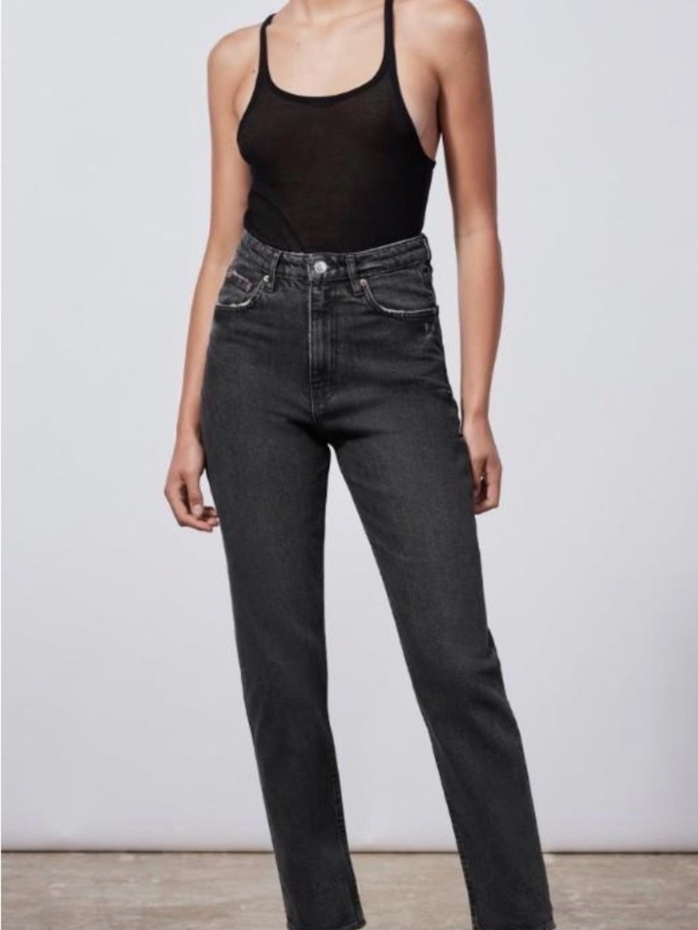 Zara Women's THE 90’s MOM FIT High-Rise Straight Jeans - Charcoal Black